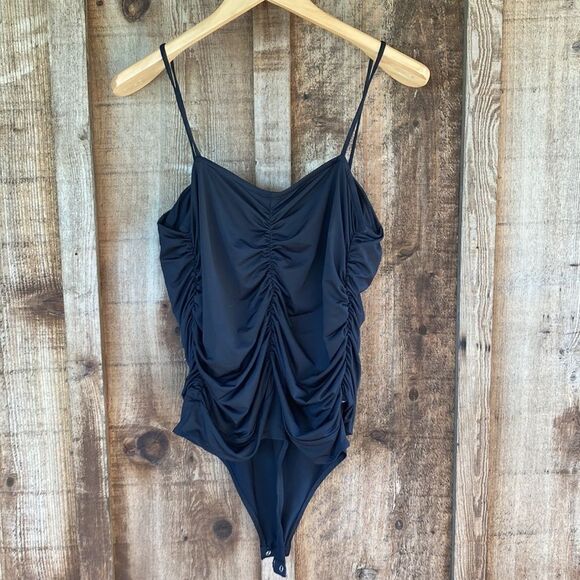 Express Body Contour Compression Ruched Bodysuit With Bra Cups-black - Picture 4 of 14